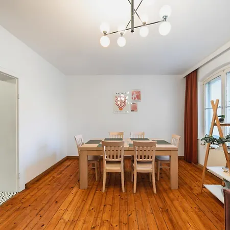 Rentplanet - Dlugosza Apartment